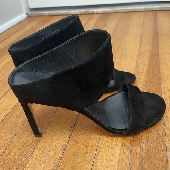 Stuart Weitzman Black Stilletto Slide Sandals - Picture 10 of 16